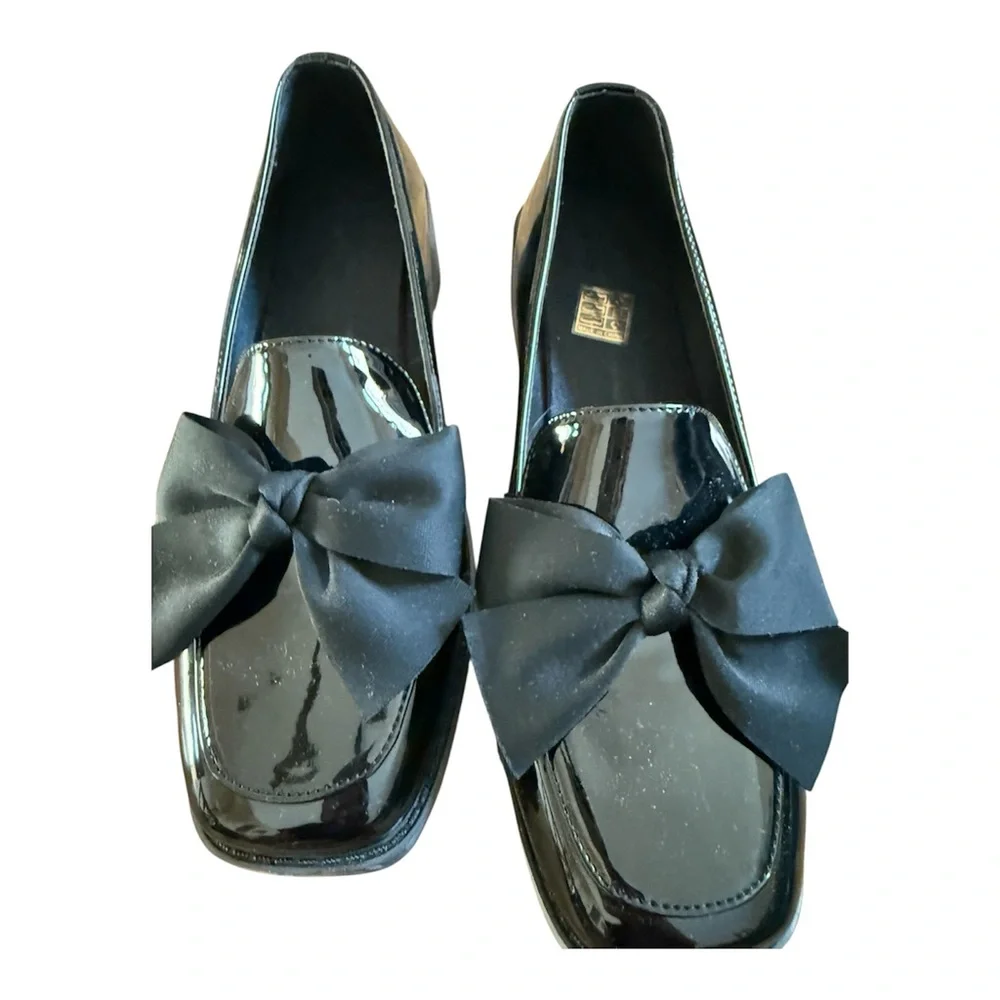 Black patent loafers with bow size 8 NEW - Picture 3 of 10